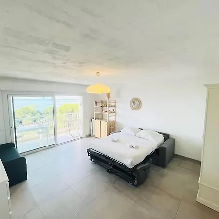 Cosy-vue Panoramique Exceptionnelle * Бандоль