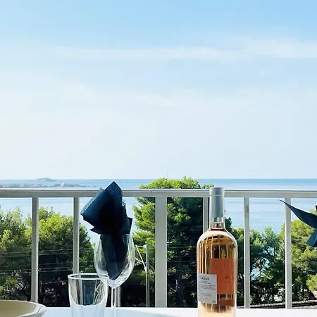Cosy-vue Panoramique Exceptionnelle 邦多勒